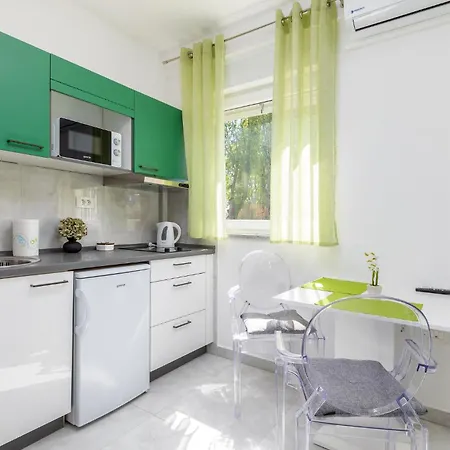 Apartment Pet Friendly In With Wifi